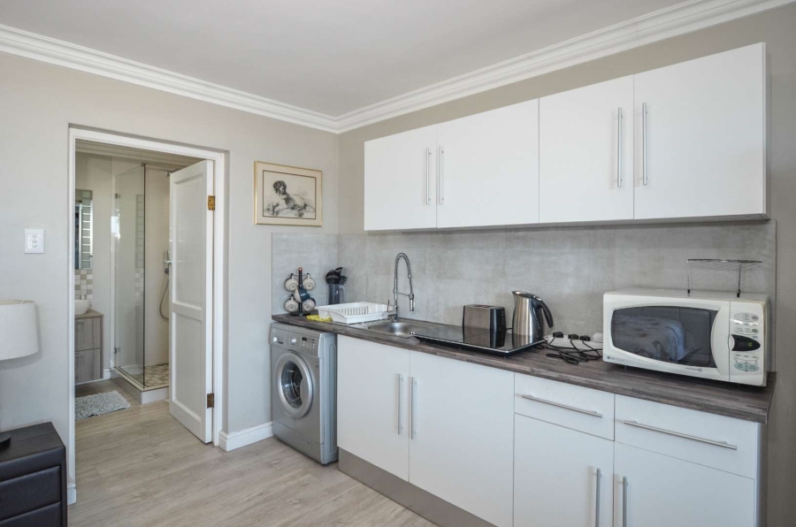 4 Bedroom Property for Sale in Van Riebeeckstrand Western Cape